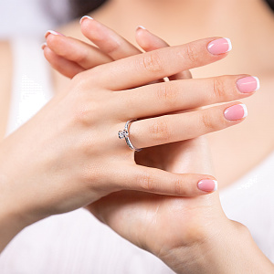 Золота каблучка з діамантами (2б_к-027) фотографія