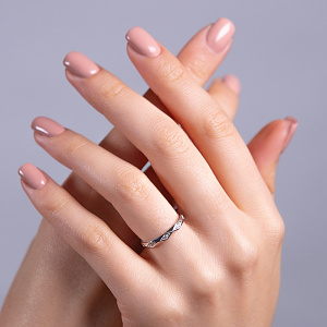 Золота обручка з діамантами (2б_к-273) фотографія