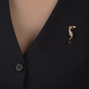 Золота брошка з фіанітами (кубічним цирконієм) (1б_бр-006) фотографія