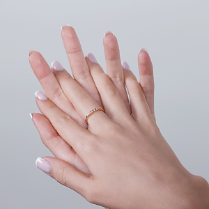 Золотое кольцо с бриллиантами (1б_к-204) фотография