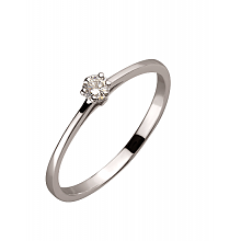 Золотое кольцо с бриллиантом