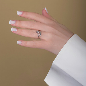 Золотое кольцо с фианитами (кубическим цирконием) (2б_к-231) фотография