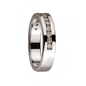 Золотое кольцо с бриллиантами (01-200336440) фотография