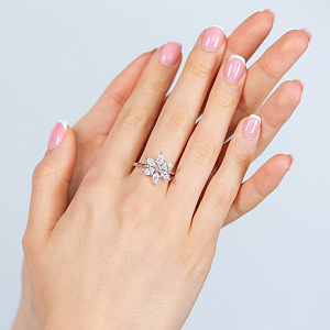 Золота каблучка з фіанітами (2к-237) картинка Золота каблучка з фіанітами (2к-237) фотографія