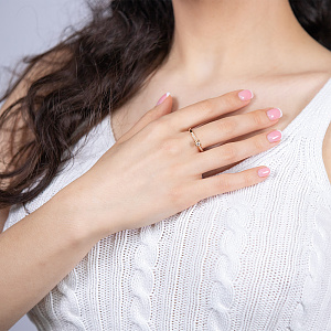 Золотое кольцо с бриллиантами (1б_к-027) фотография