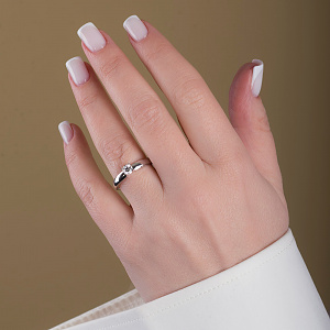 Золотое кольцо с бриллиантом (2б_к-052) фотография