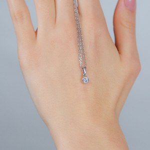 Золотий кулон з фіанітом (2б_п-171) картинка Золотий кулон з фіанітом (2б_п-171) фотографія