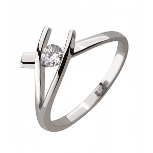 Золотое кольцо с цирконием куб. (2б_к-196) фотография