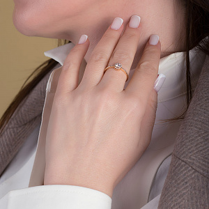 Золотое кольцо с фианитами (кубическим цирконием) (1б_к-141) фотография