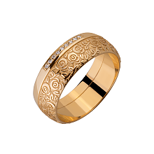 Золотое обручальное кольцо  с бриллиантами