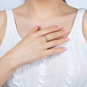 Золотое кольцо с бриллиантом (2к-079) фотография