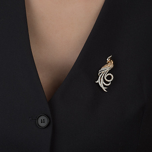 Золотая брошь с фианитами (кубическим цирконием) (8б_бр-007) фотография