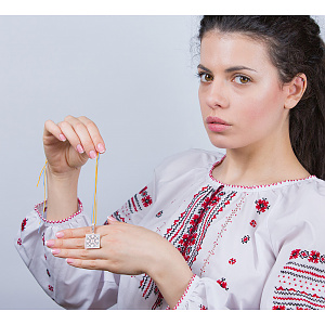 Золотий кулон «Родина» (2б_п-245) фотографія