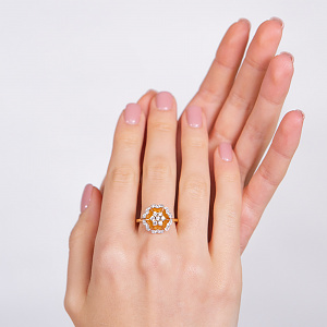 Золотое кольцо с камнями Swarovski (9б_к-143) фотография