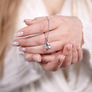 Золотой кулон с бриллиантом (2б_п-155) фотография