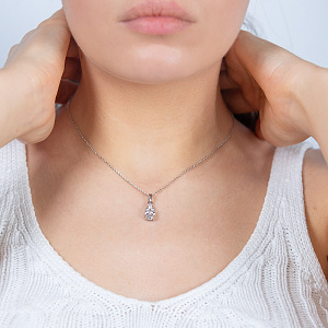 Золотой кулон с фианитами (2п-124) картинка Золотой кулон с фианитами (2п-124) фотография